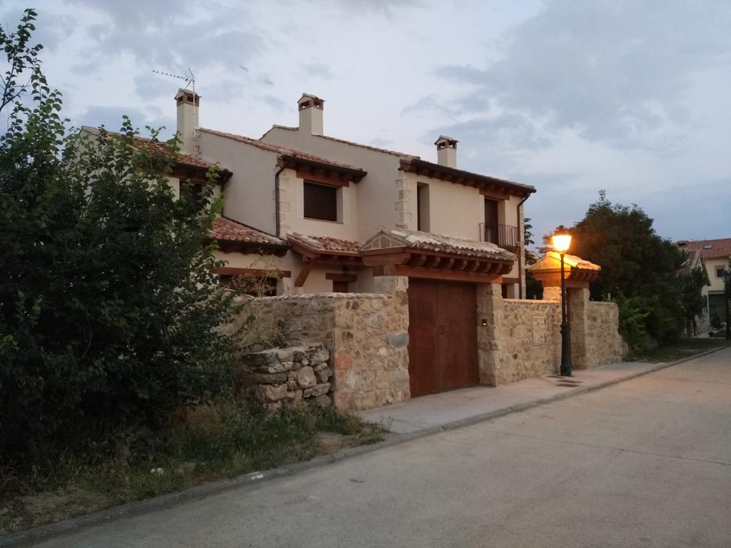 Casas De La Fuente Guest House Brieva Exterior foto
