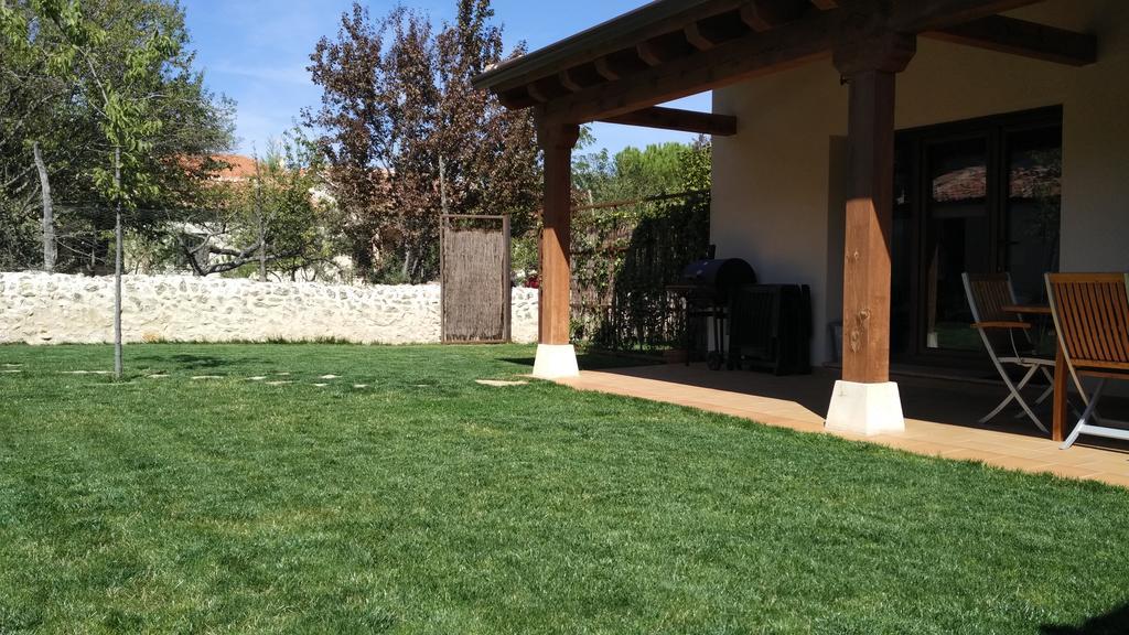 Casas De La Fuente Guest House Brieva Exterior foto